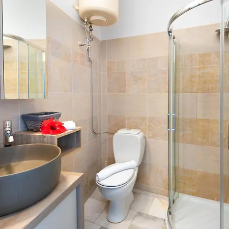 Sterna Apartment *